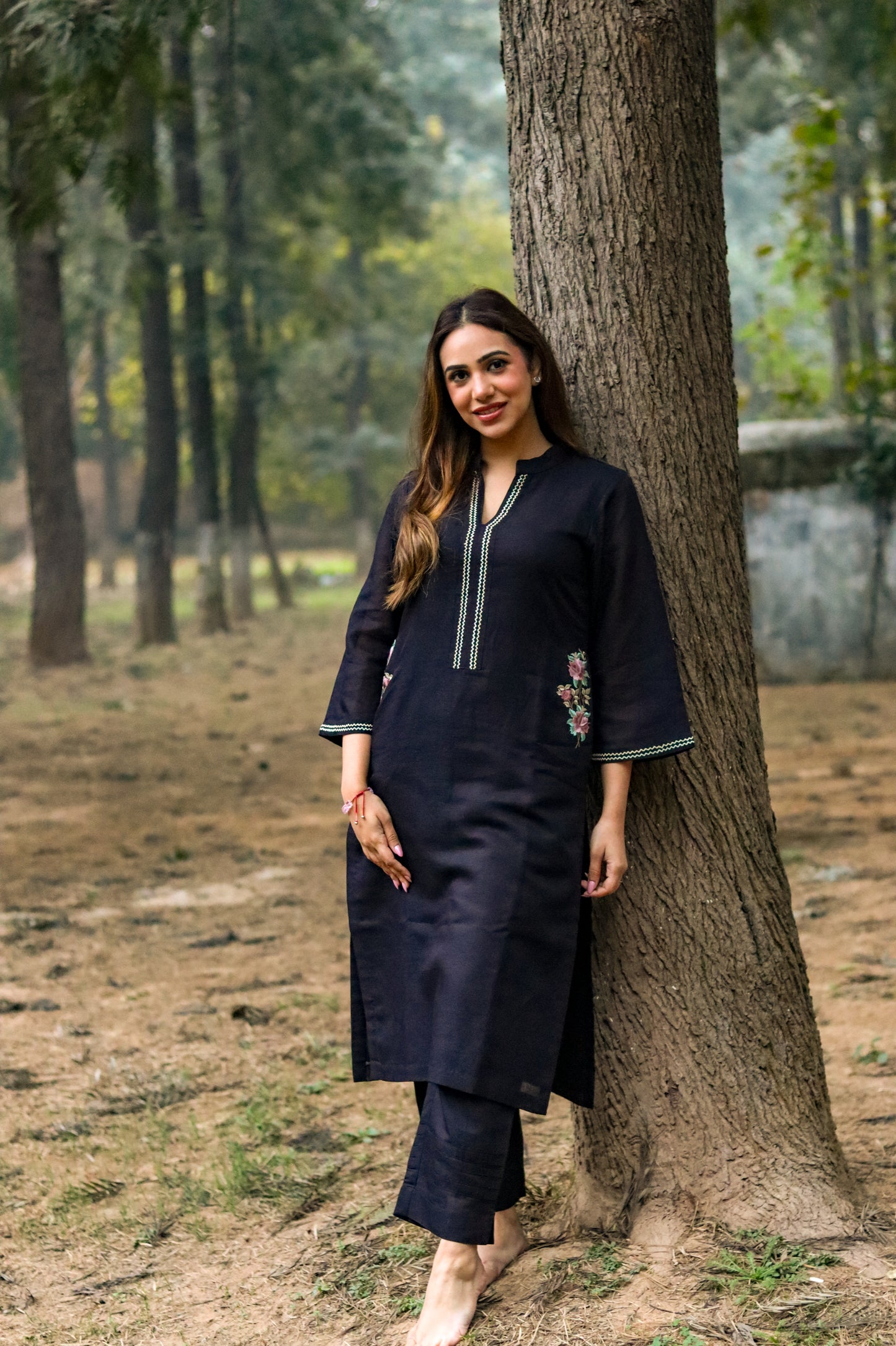 Black Kurta Set with Embroidered Side-Pockets
