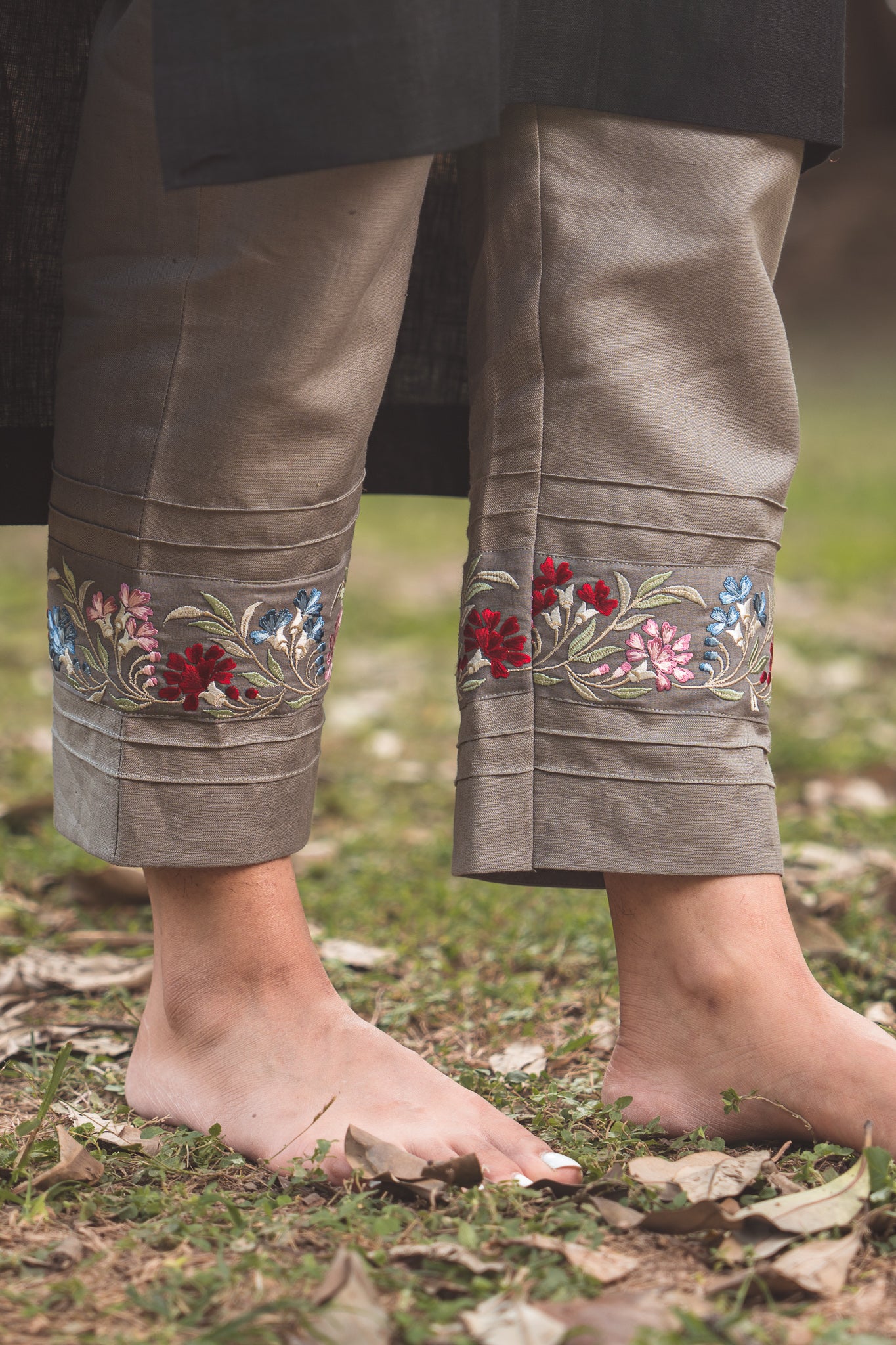 Black Kurta with Embroidered Pants in Stone Grey